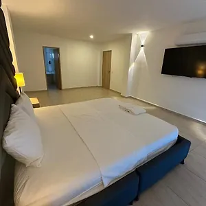 Opera, Centro Medellin, Entertainment,y Bar, Solo Adultos Hotel