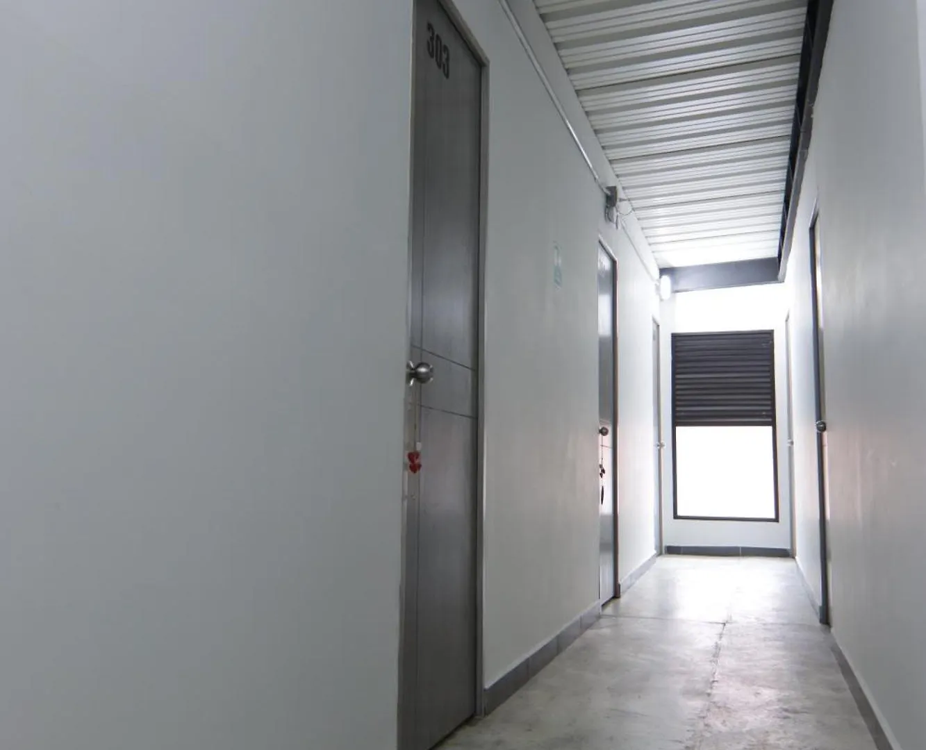 Hotel Casa Laureles Malibu Medellin