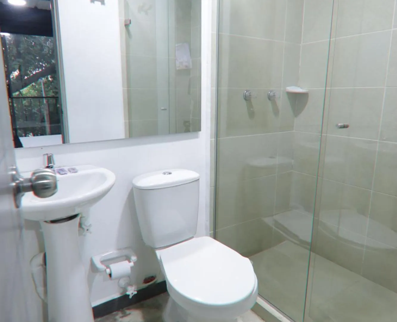 Hotel Casa Laureles Malibu メデジン