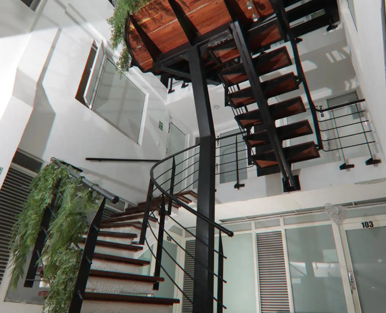 Hotel Casa Laureles Malibu Medellín